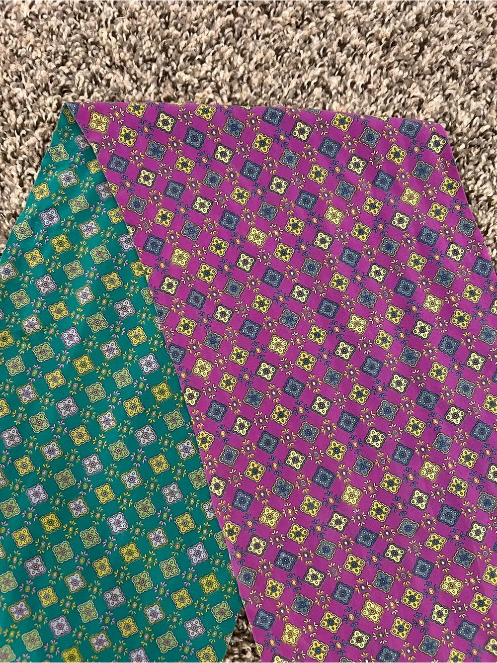 Vintage purple green silk diamond patterned neck scarf geometric retro mod